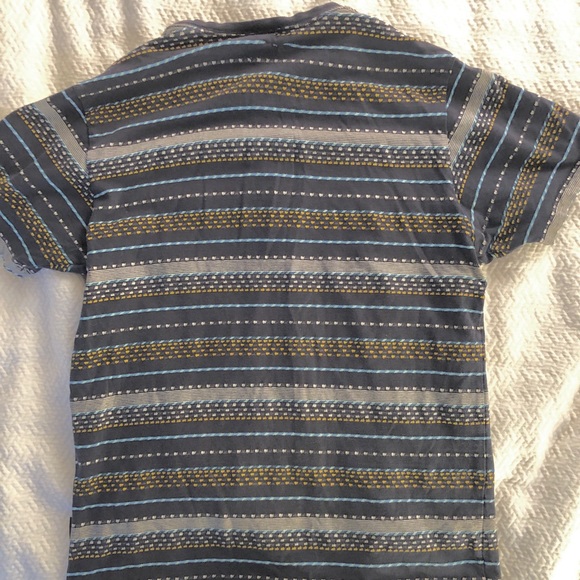 SOLD! Patagonia Organic Cotton T Shirt - Picture 4 of 7